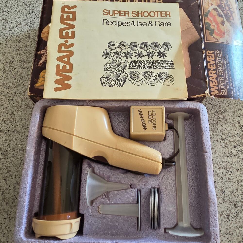 VTG Wear-Ever Super Shooter 70123 Electric Foodgun Cookie Press, 1 missing disc